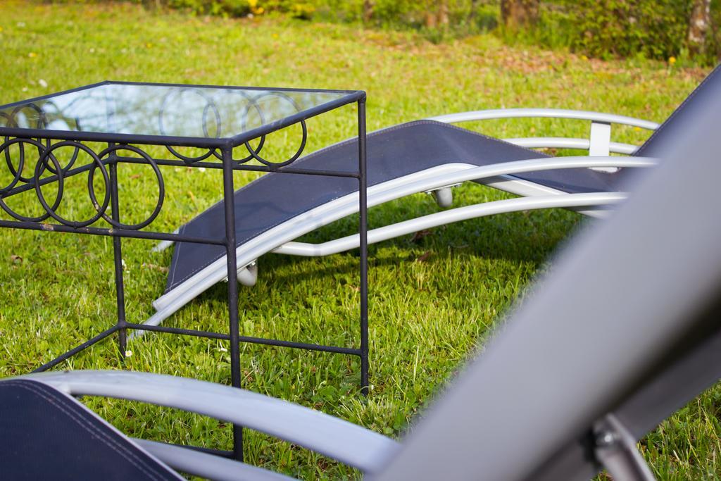 Bed and Breakfast Aux Ronzieres Pouilly-sous-Charlieu Номер фото