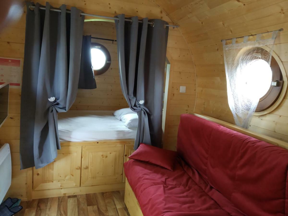 Bed and Breakfast Aux Ronzieres Pouilly-sous-Charlieu Екстер'єр фото